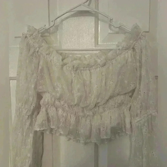 Women’s lace crop top - Picture 4 of 4